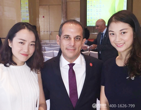 塞浦路斯高官與永銘國際高層合影 塞浦路斯高官與永銘國際高層合影